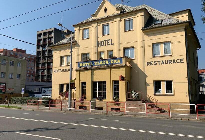 ホテル Zlatá éra