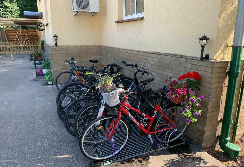 ホテル Zlatá éra