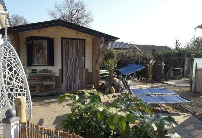 مبيت وإفطار Naturistenlogement Op Flevonatuur