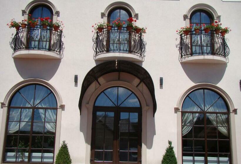 פנסיון Casa Hora