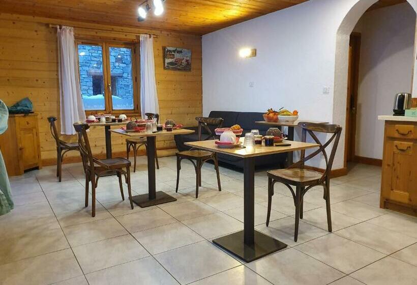 פנסיון Chalet Le Bois Joli