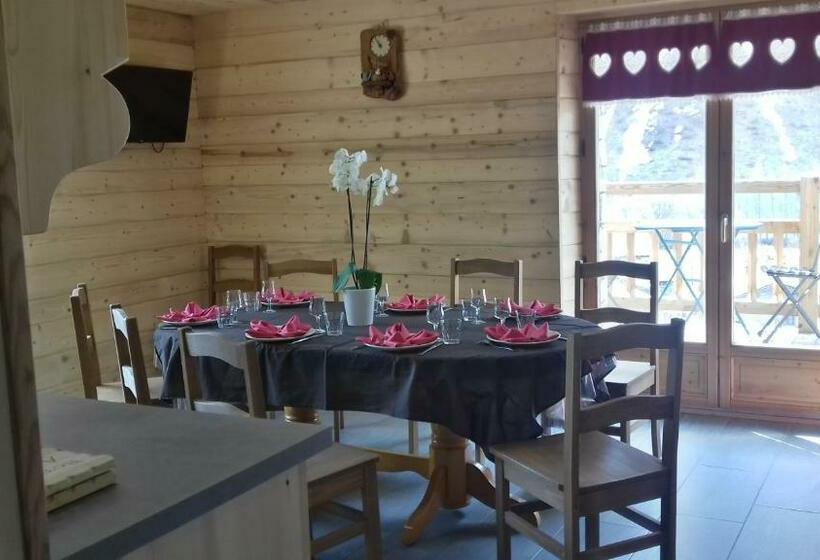 פנסיון Chalet Le Bois Joli