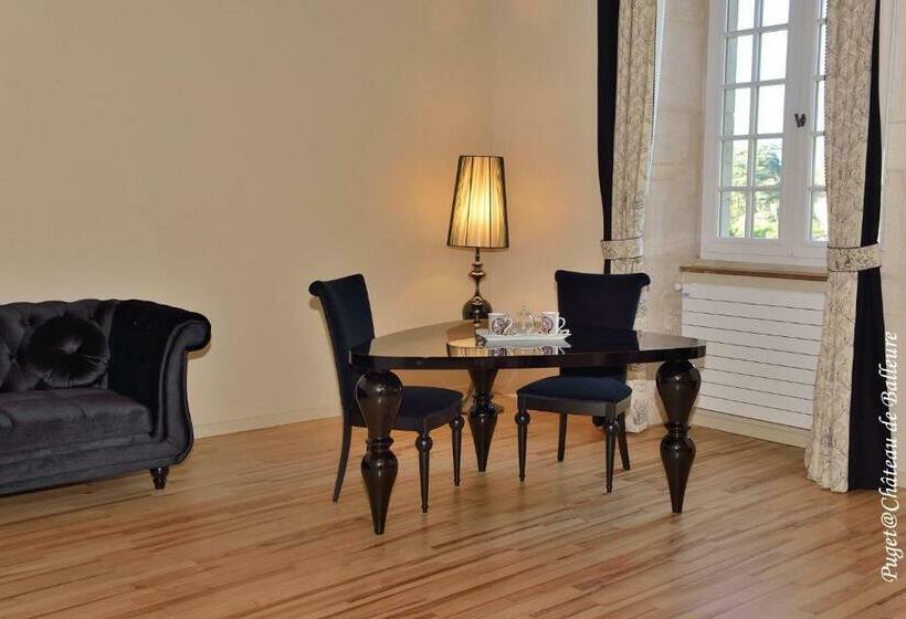 ペンション Chateau De Balleure