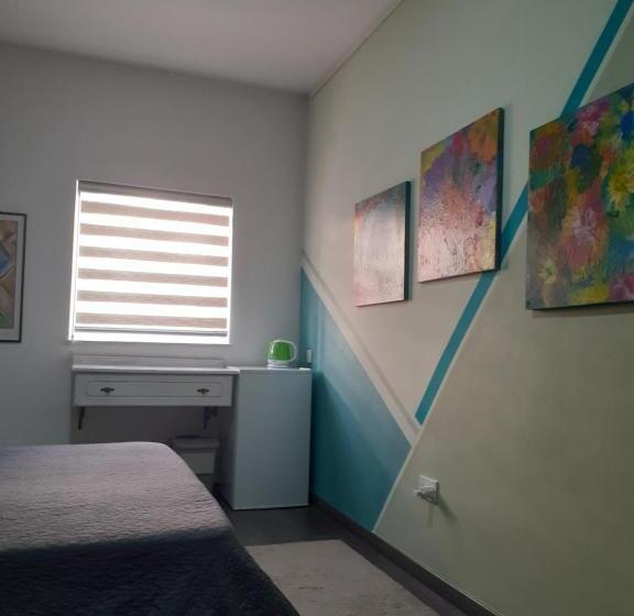 Panzió Cosy Home By The Sea