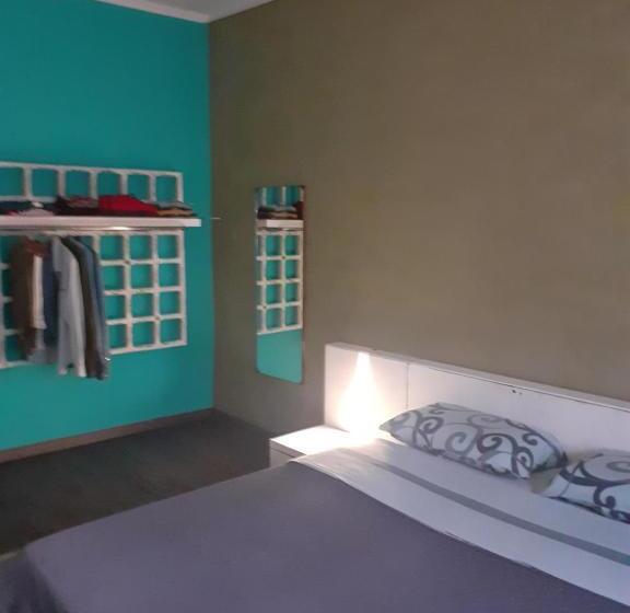 Panzió Cosy Home By The Sea