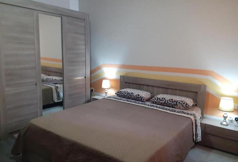 Panzió Cosy Home By The Sea