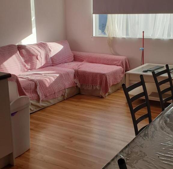 ペンション Dianella Budget Rooms Happy Place To Stay