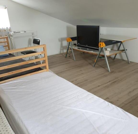 ペンション Dianella Budget Rooms Happy Place To Stay