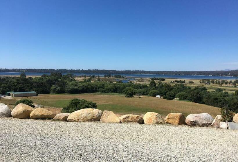 بنسيون George River Park