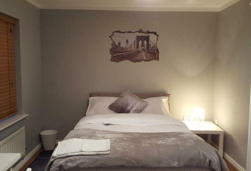 Пансион Haus Serviced Living