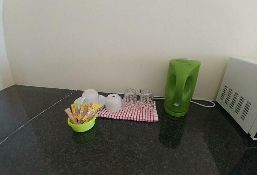 פנסיון Hillside View Guesthouse