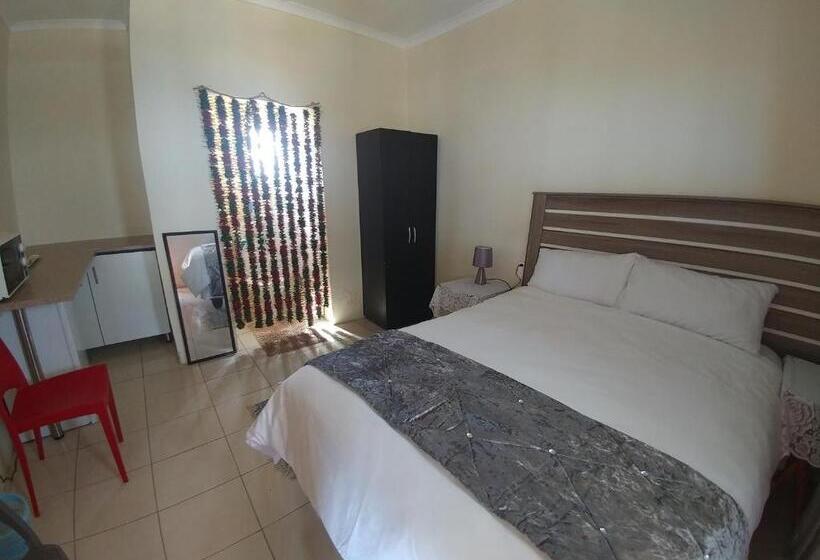 פנסיון Hillside View Guesthouse