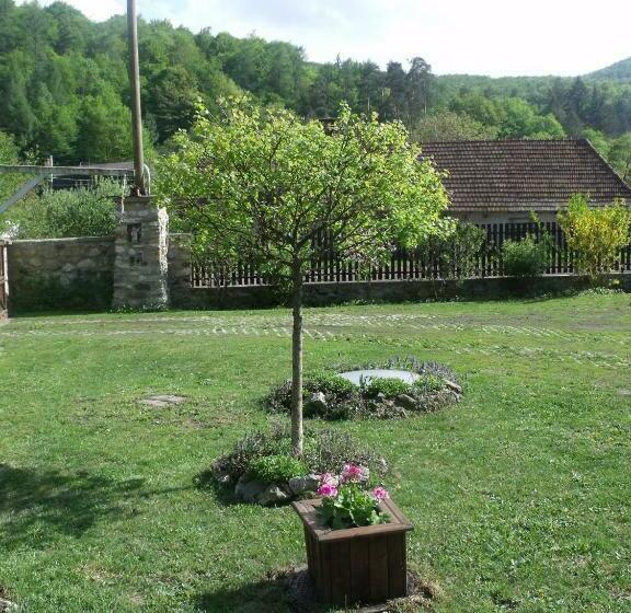 膳宿费 Hudi Lak Vendégház