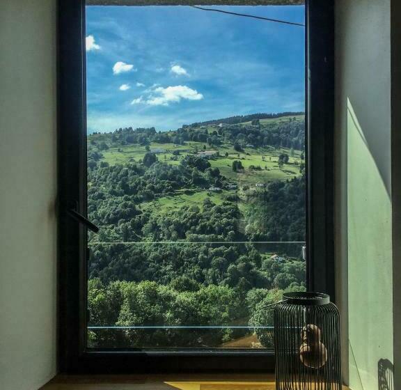 بنسيون La Ferme Sous Les Hiez