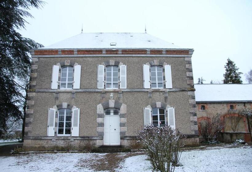 بنسيون Maison St Mayeul