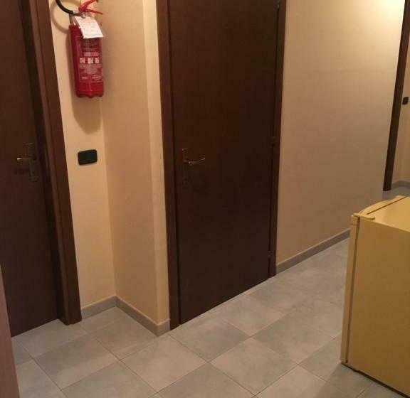 بنسيون Roby Bar Affittacamere