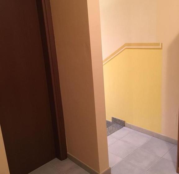 بنسيون Roby Bar Affittacamere