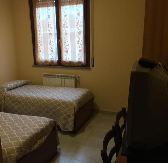 بنسيون Roby Bar Affittacamere