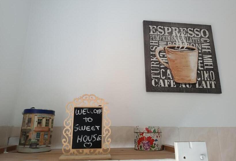 پانسیون Sweet House