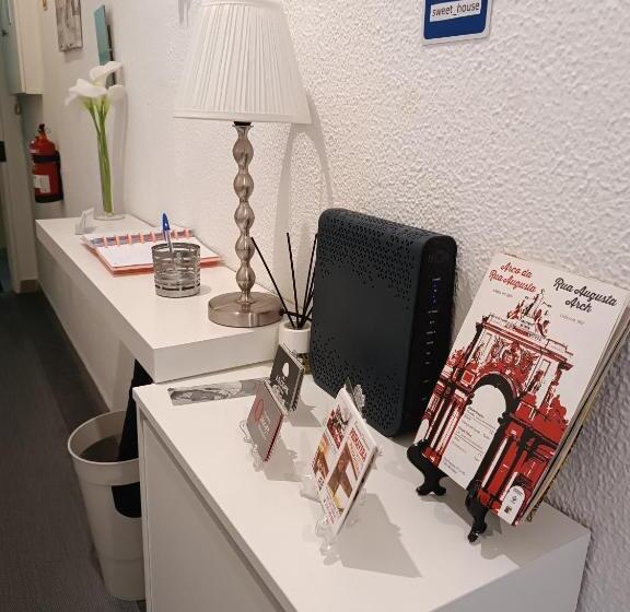 پانسیون Sweet House