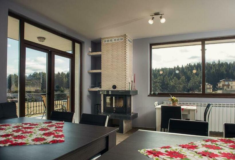 بنسيون Vila Lidia