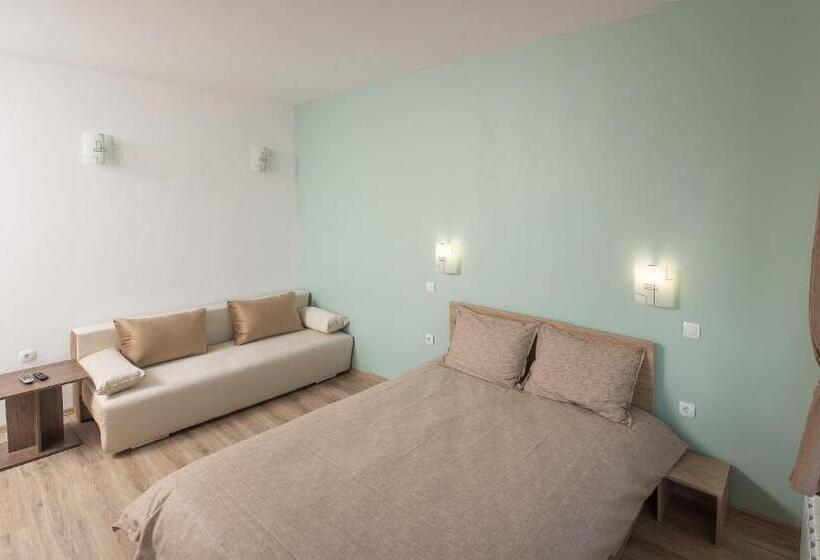 بنسيون Vila Lidia