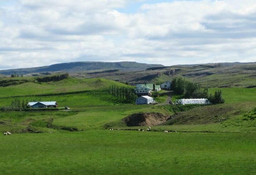 Skyggnir Bed And Breakfast