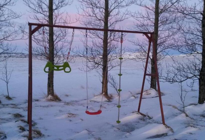 Skyggnir Bed And Breakfast