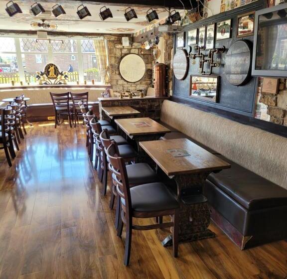 צימר The Jackdaw Pub Self Catering Static Caravan Free Breakfast Supplied