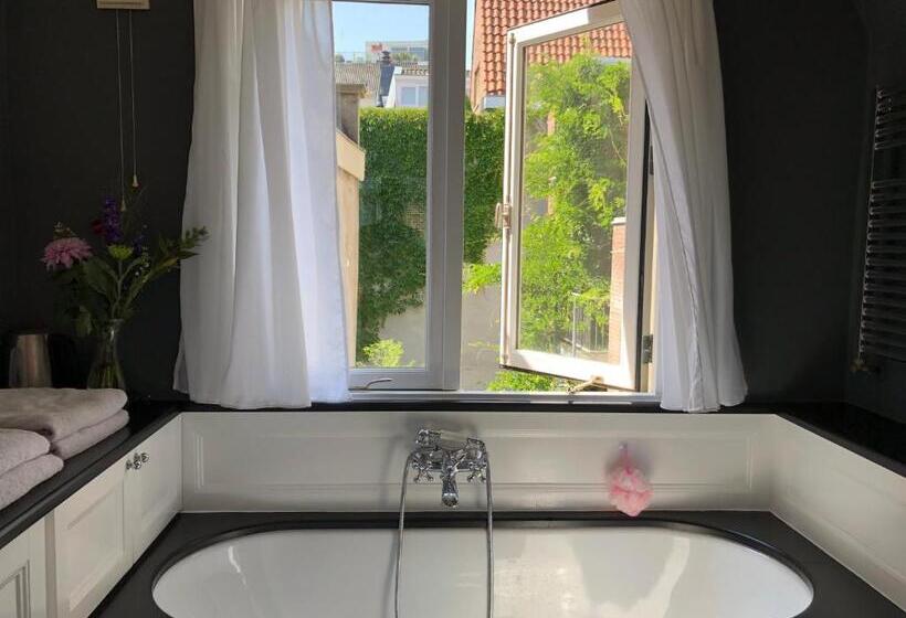 The Lastage Inn   Bed & Breakfast