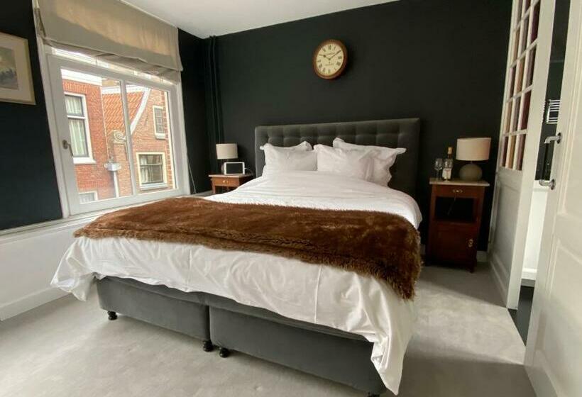 The Lastage Inn   Bed & Breakfast