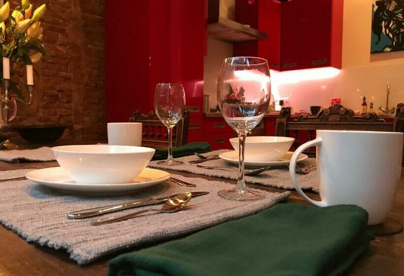 The Lastage Inn   Bed & Breakfast