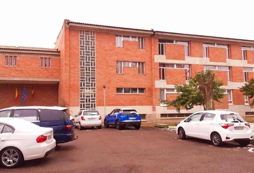 هاستل Residencia Diego Martinez