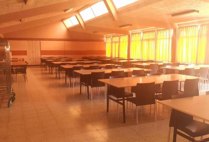 هاستل Residencia Diego Martinez