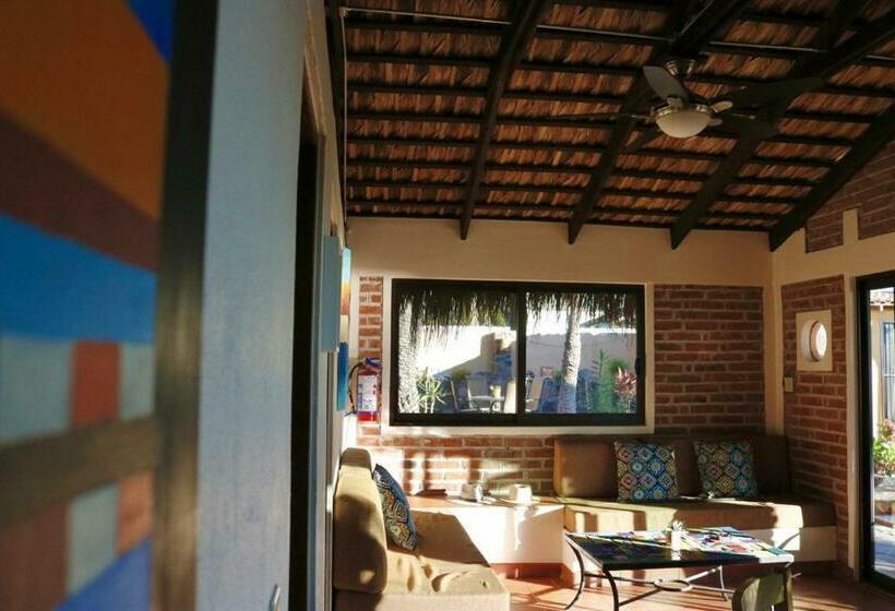 فندق صغير Sukasa Bungalows