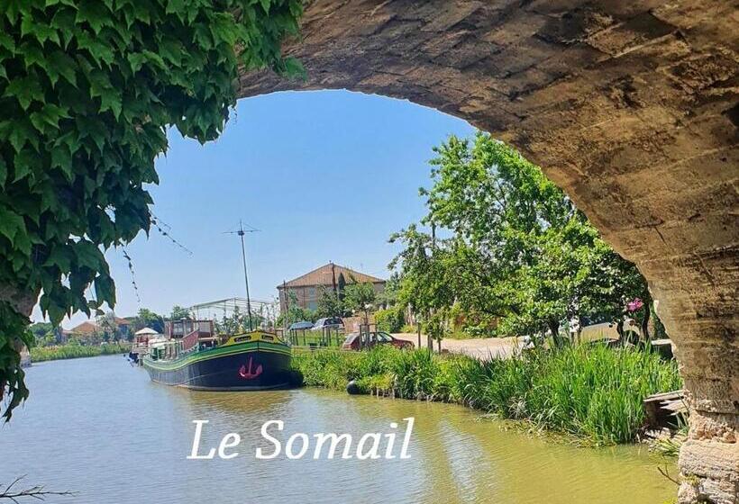 مبيت وإفطار Bateau Mariance