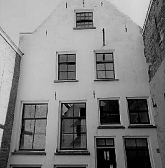 민박 De Zevenster Gevestigd Aan De Winkelstraat