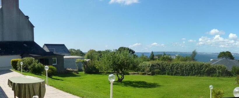 ベッドアンドブレックファースト Gite Des Confitures à Lanvéoc Crozon