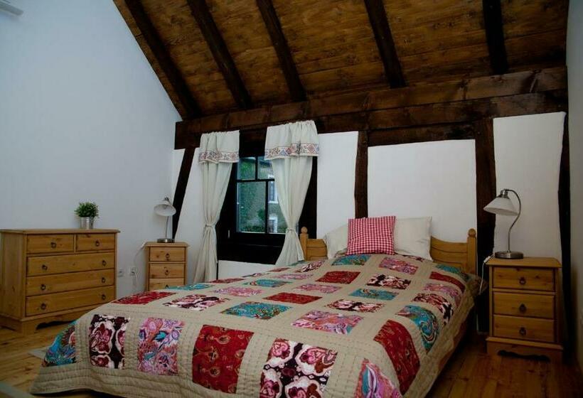 مبيت وإفطار Hof Liebeneck