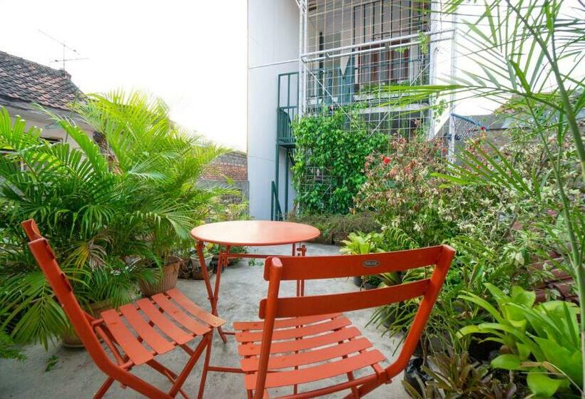 צימר Omah Gerjen 29 By Bukit Vista