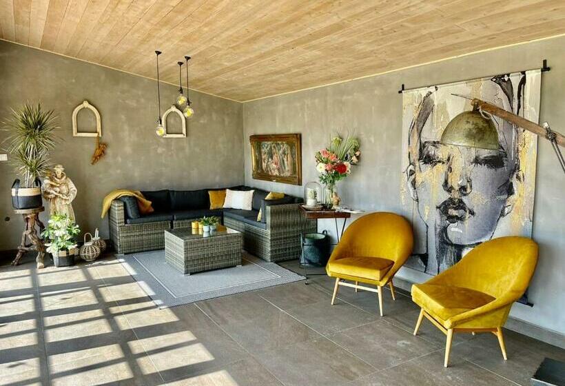 ベッドアンドブレックファースト Tisza Topic