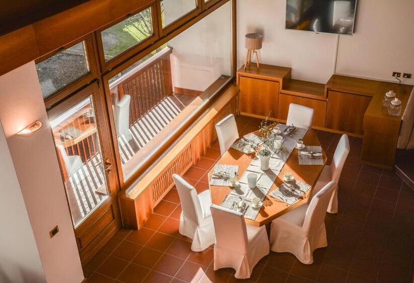 تختخواب و صبحانه Villa Degli Olivi Relais