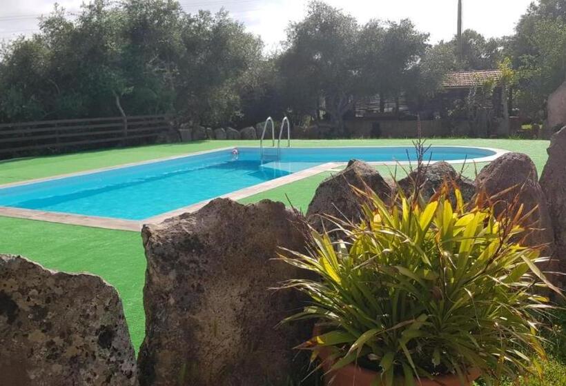 בית מלון כפרי Agriturismo Sa è Padedda
