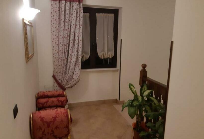 Отель Antica Casa Scardone