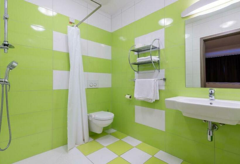 هتل Dvorec Trebnik Sobe