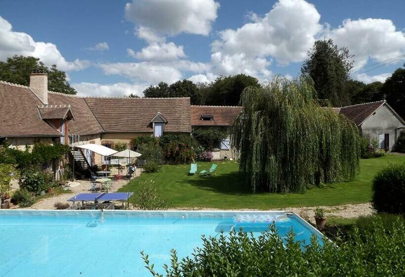 בית מלון כפרי Les Anniquins