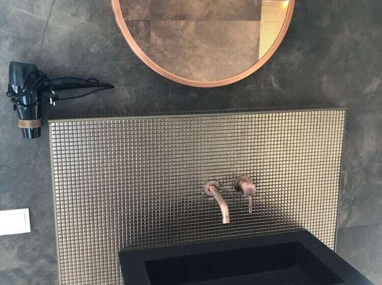 Отель Luxexcellent Super Suite