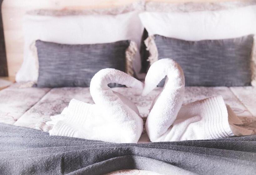 Пансион 29 Polvy Street