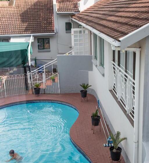 Пансион 29 Polvy Street