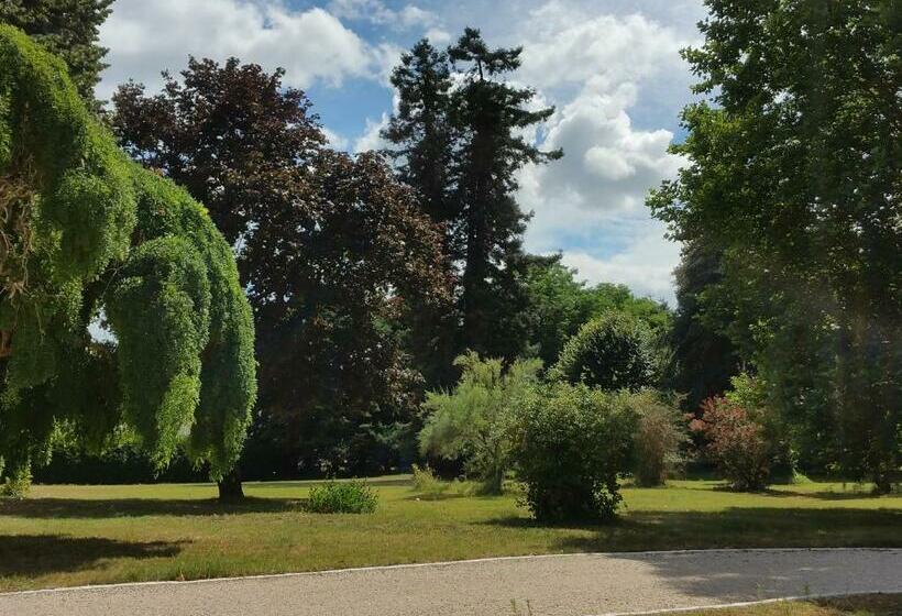 פנסיון Au Cocon De Sologne